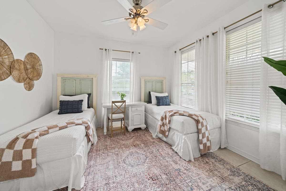 Luxury Beach Retreat, Bedroom 3