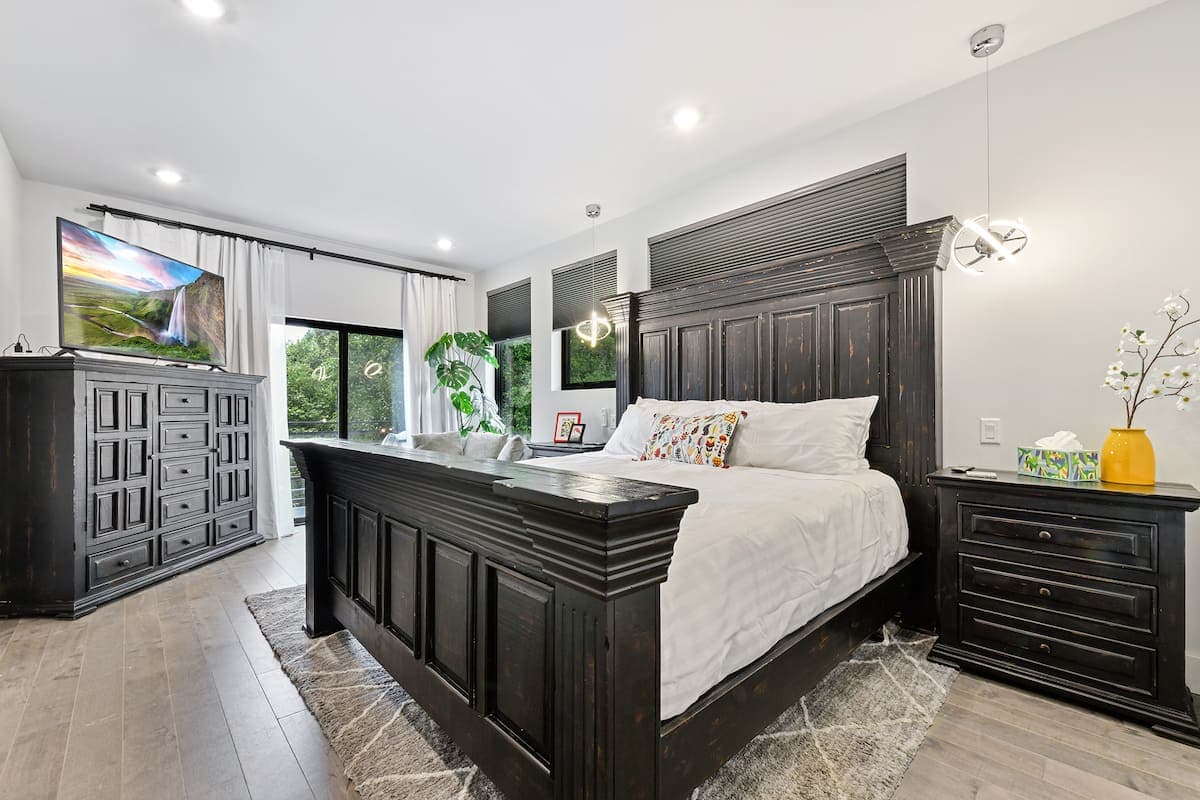 Sierra Vista Sanctuary, Bedroom 1